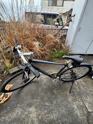 引取限定 中古 GIANT クロスバイク 3×8段変速 420MM 防犯登録対応 引取限定 中古 GIANT クロスバイク 3×8段変速 420MM 防犯登録対応