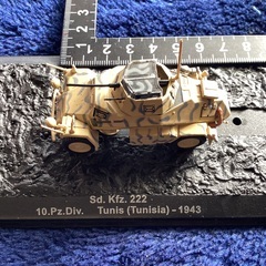 サウジアラビア　M2 Bradley など　戦車4台の画像