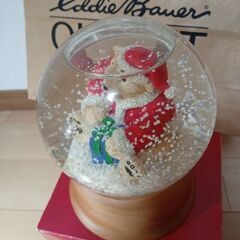 スノードーム　エディー・バウアー　クリスマスの画像