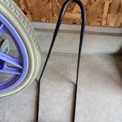 ブリジストン 子供用一輪車 一輪車スタンド付きの画像