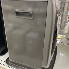 【トレファクマーケット千葉おゆみ野店】ご来店いただける方限定！のCORONAの石油ファンヒーターご紹介です！の画像