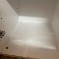 キッチン　収納　食器棚　の画像