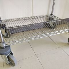 キャスター付き メタルラックワゴン① 3段（最上段ステンレス天板）作業台・キッチンワゴン　管理番号YN331AZの画像