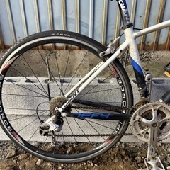 GIANT DEFY XS サイズの画像