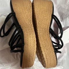 厚底中敷ヒールサンダルの画像