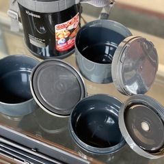 象印　保温弁当箱の画像