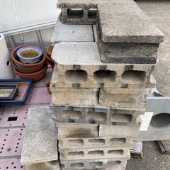 ブロック　コンクリートブロック　1個　10円の画像