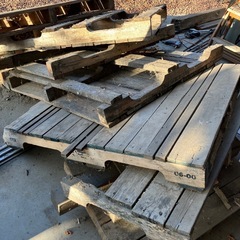 廃材　廃パレット　薪がわり、炊き出しように用にの画像