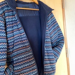 ユニクロ　フリース綿入りジャケット　メンズLサイズの画像