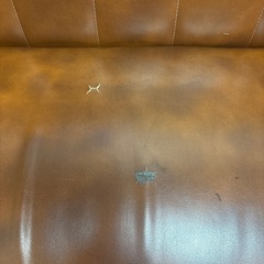 中古ソファ　破れあり　カバー掛けて使えますの画像