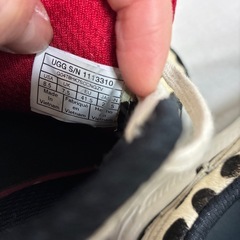 スニーカー UGG×atmos　26.5cmの画像
