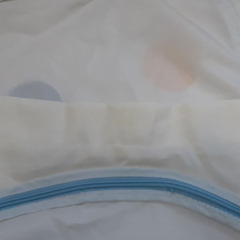 六角形ベビーサークル 水玉模様 ボール付きの画像