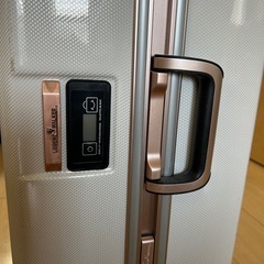 キャリーケースの画像