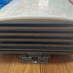 ガス瞬間湯沸器の画像