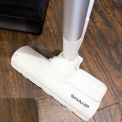 美品 SHARP シャープ 掃除機 コードレススティッククリーナー EC-AR8-W 2022年製の画像
