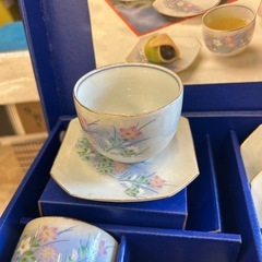 有田焼　豊秀　夢のある 湯呑み茶碗　ソーサーつきの画像