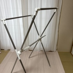 室内物干し　ニトリの画像