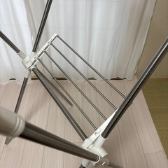 室内物干し　ニトリの画像