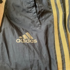 PUMAのパーカー160 シャカシャカズボンの画像