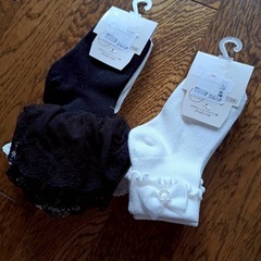 【新品未使用】靴下4足セット マザーウェイズ おまけミニオンズの画像