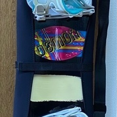 女性用スノーボード板＆スノボカバーの画像