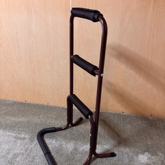 立ち上がり手すり　未使用品の画像
