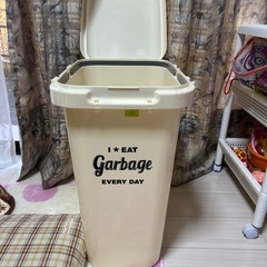 【新品未使用品】 ジョイントペール45ℓゴミ箱の画像