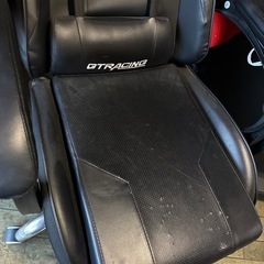 GTRacingゲーミングチェア オフィスチェア デスクチェア ゲーム用チェア リクライニング パソコンチェア ハイバック ヘッドレスト ランバーサポート ひじ掛け付き 高さ調整機能 PUレザー オットマン付き (GT002F-GRAY) の画像