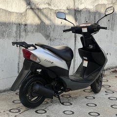 大人気セール‼️安心のバッテリー新品✨️フロントタイヤ新品✨️セルモーター新品✨️嬉しいオイル満タン補充済み🈵オイル交換不要⭕️継ぎ足しだけで🆗2サイクルでパワフルな走り💨CA1PA レッツ2✴の画像