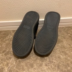 キッズ　スニーカー　数時間のみの使用で美品の画像