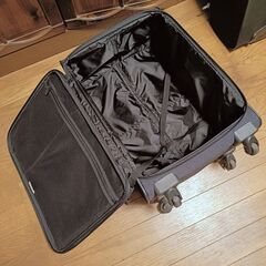 スーツケース　adidas　の画像