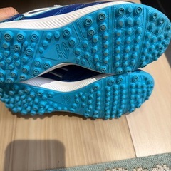 新品に近い、超美品、18cm.運動靴の画像