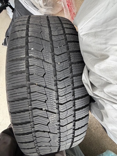 TOYO TIRES GIZ2 225/55R17 スタッドレス