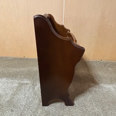 カリモク　マガジンラックの画像