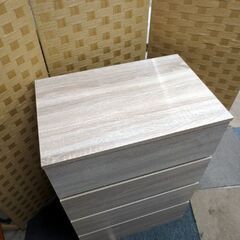 幅59㎝ 4段チェスト 奥39×高88㎝ 木製 収納 多目的 ４段 四段 収納ボックス タンス 木製タンス 衣類収納 札幌 北20条店の画像
