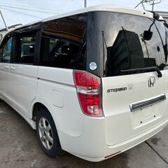 ホンダステップワゴン G Lパッケージ 両側パワスラ ETC フルセグTV ナビ DVD Bluetooth ipod キーレス 3列シートの画像