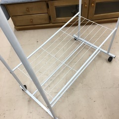 美原店　ハンガーラック　キャスター付きダブルの画像