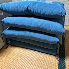 高級座布団の画像