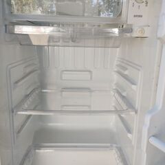 小型冷蔵庫　の画像