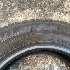 1210-8）はめ替え込み！195/65R15バリ山オールシーズンタイヤ中古1本のみ！MAXXISの画像