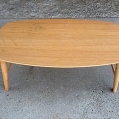 折りたたみテーブル　木製　ナチュラルの画像