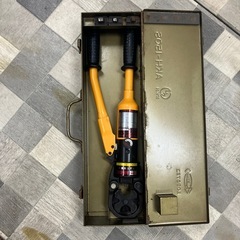 油圧式圧着工具の画像