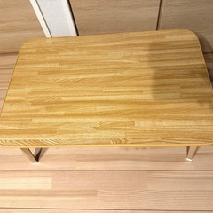 折りたたみローテーブルの画像