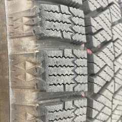 15インチスタッドレスタイヤ４本セットの画像