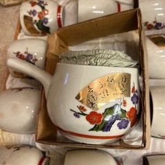 茶器セット急須と湯呑の画像