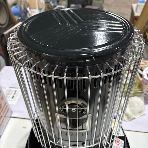 トヨトミ 対流形石油ストーブ KS-67H ブラック | ヤマダウェブコム
