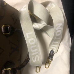 ヴィトン　バック新品の画像