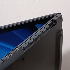 Windows 11ノートパソコンの画像