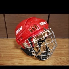 アイスホッケーヘルメット
の画像