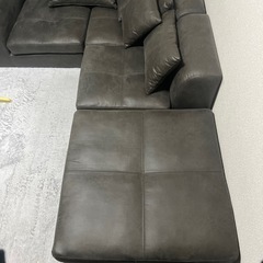 カウチソファ　レザーソファの画像